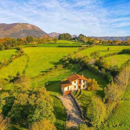 Casa Toki Eder, Espaciosa Casa Rural Para Familias Y Amigos Con Vistas Al Valle Uztegui Exterior photo