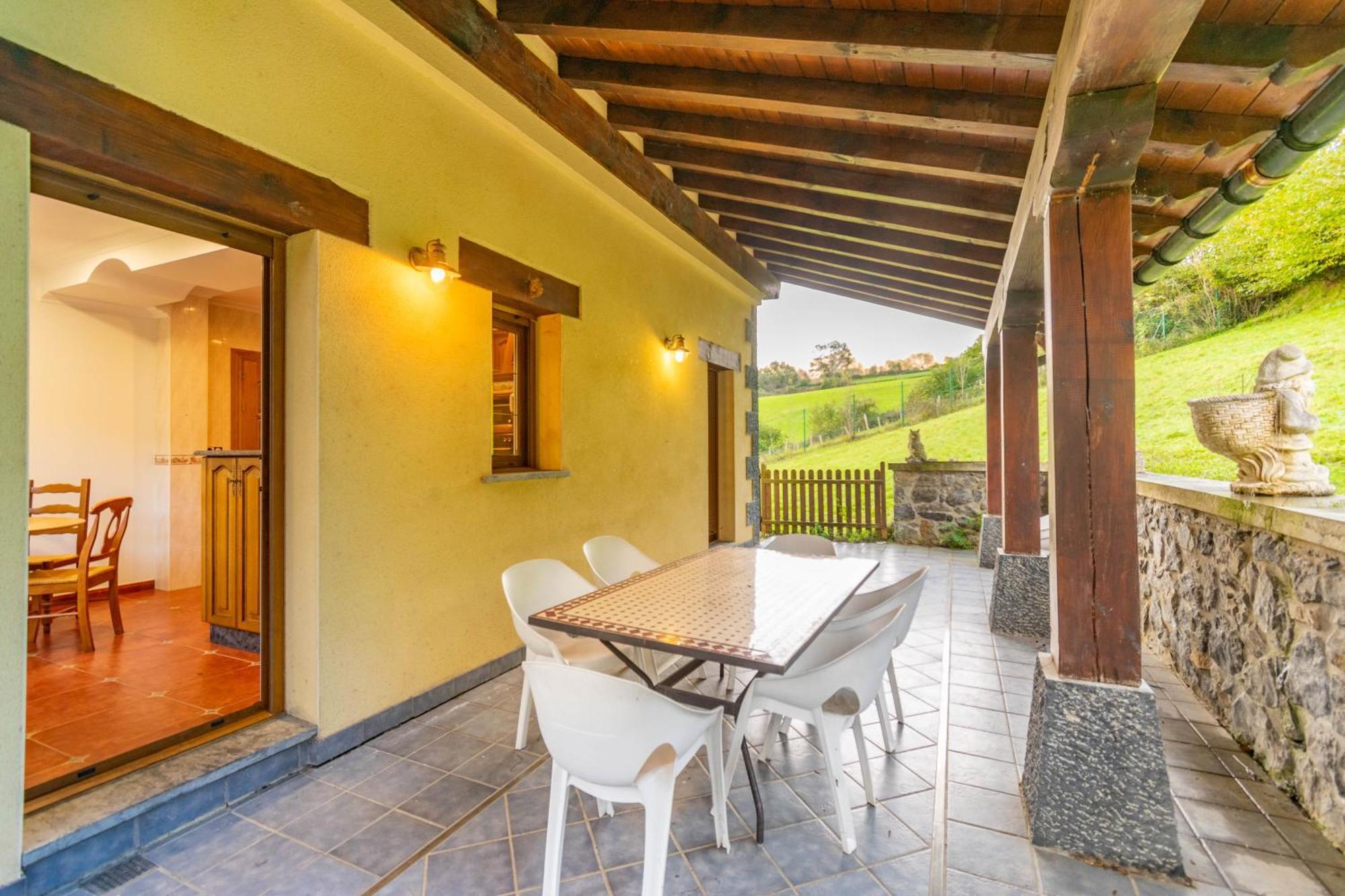 Casa Toki Eder, Espaciosa Casa Rural Para Familias Y Amigos Con Vistas Al Valle Uztegui Exterior photo
